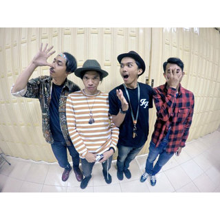 Ruang Musik Director